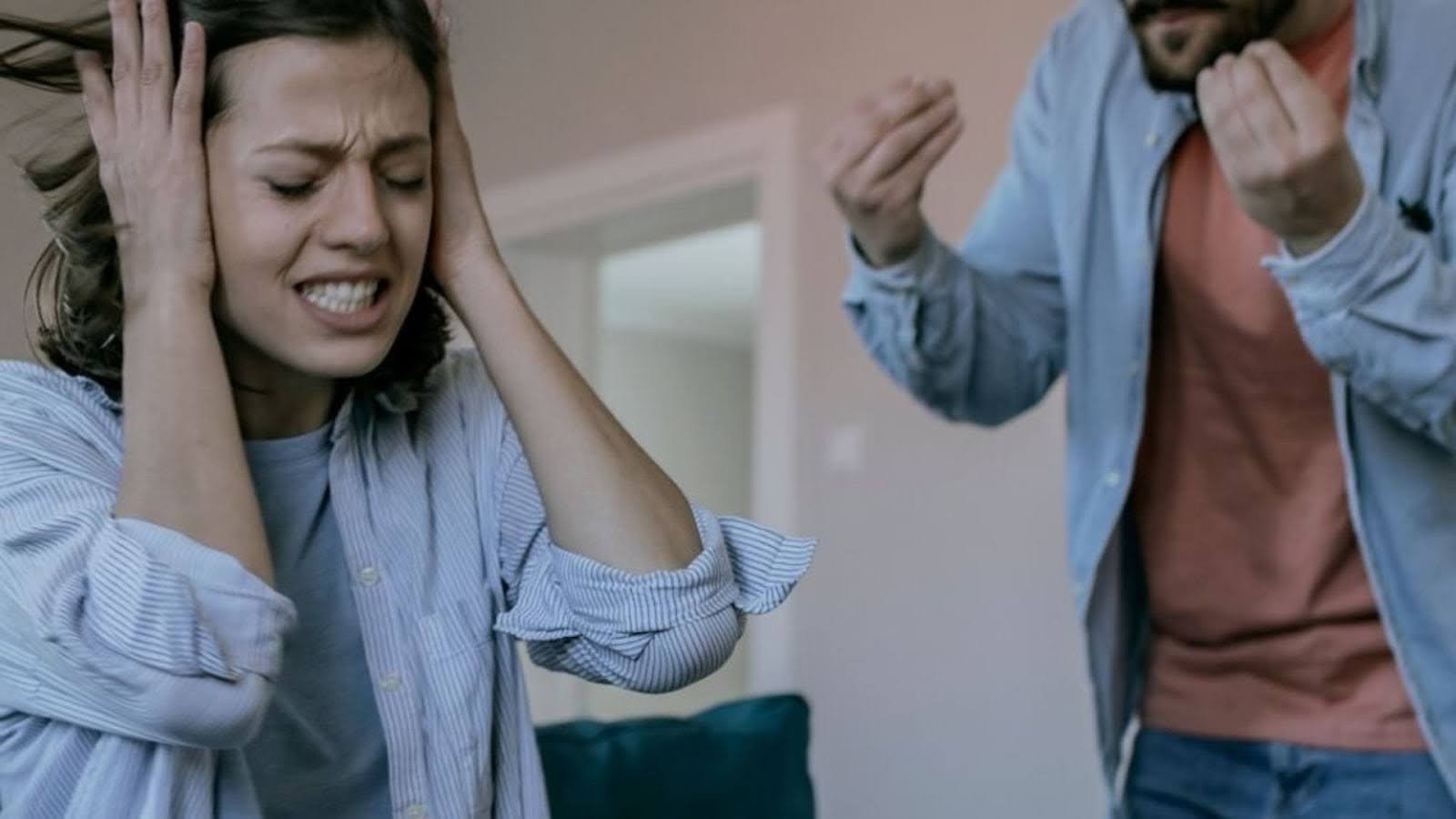 Setting Boundaries With a Controlling Co-Parent